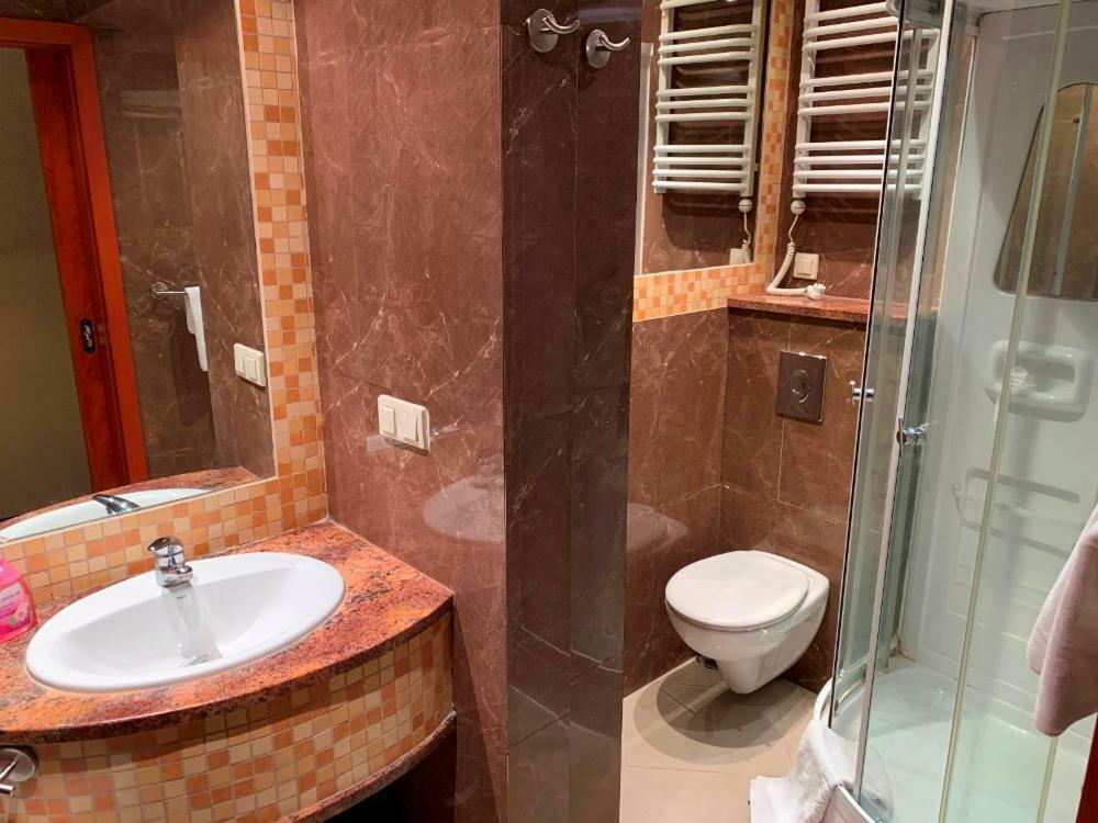 Resort Piaseczno Розплуце Екстериор снимка